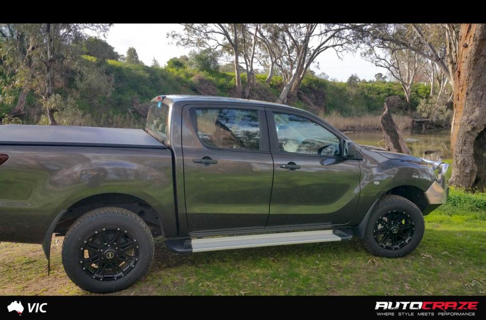 MAZDA BT 50 RAPTOR SATIN BLACK